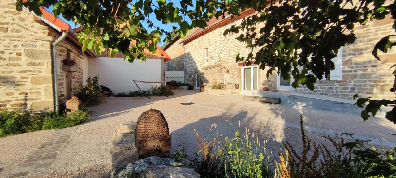 Villa Le Pas Du Loup Royere-de-Vassiviere Exterior foto